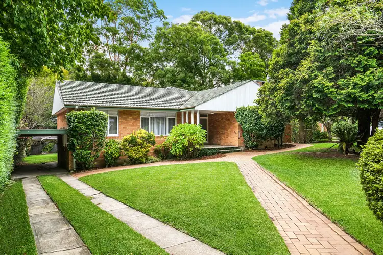 42 Carbeen Avenue, St Ives NSW 2075