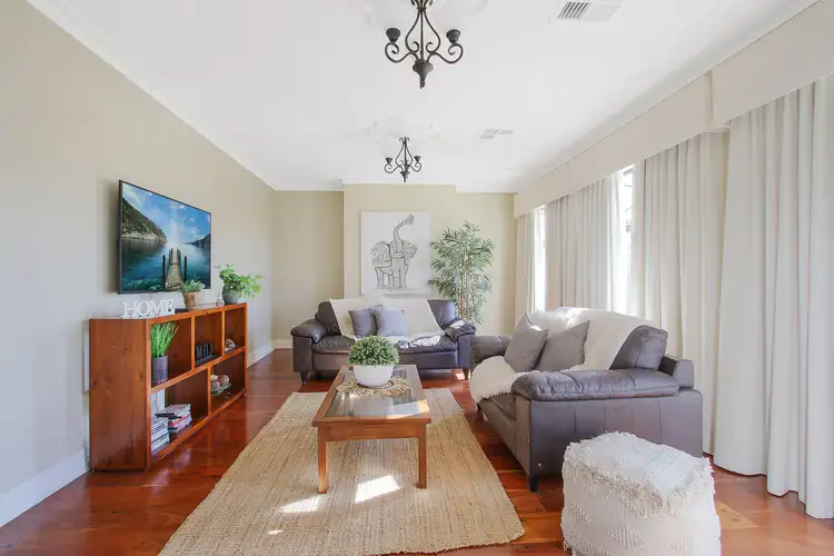 Fourth view of Homely house listing, 6 Cottlesloe Court, West Wodonga VIC 3690