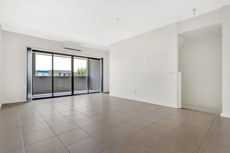 Fourth view of Homely townhouse listing, 7 Cohen Walk, Craigieburn VIC 3064