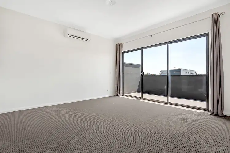 Seventh view of Homely townhouse listing, 7 Cohen Walk, Craigieburn VIC 3064