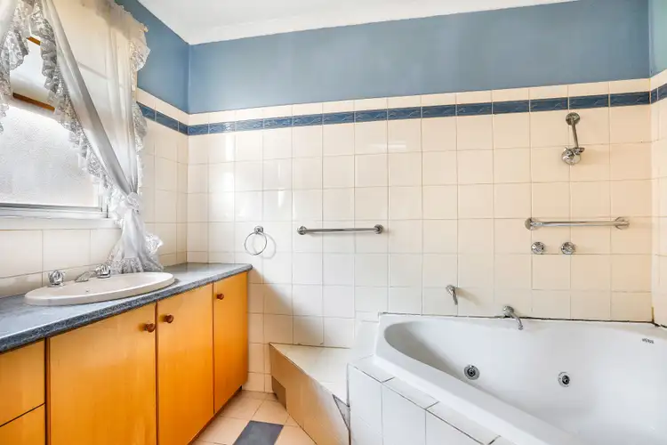 Fifth view of Homely house listing, 17 Moyne Crescent, Coolaroo VIC 3048