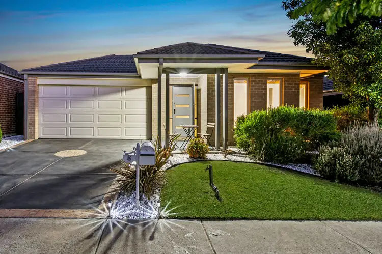 3 Azalea Avenue, Pakenham VIC 3810