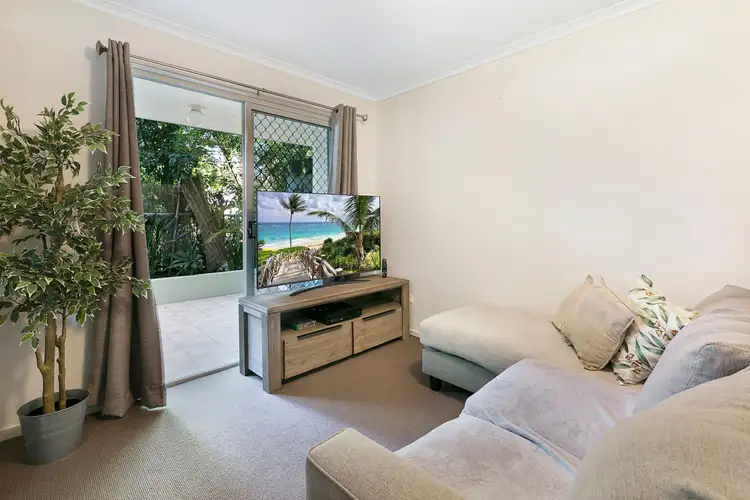 3-5 Anembo Street