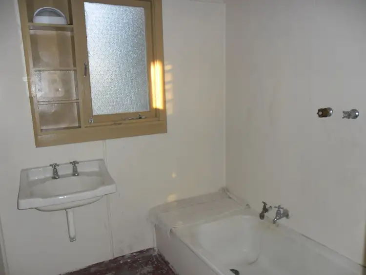 Fourth view of Homely house listing, 27 Robertson Street, Carnamah WA 6517