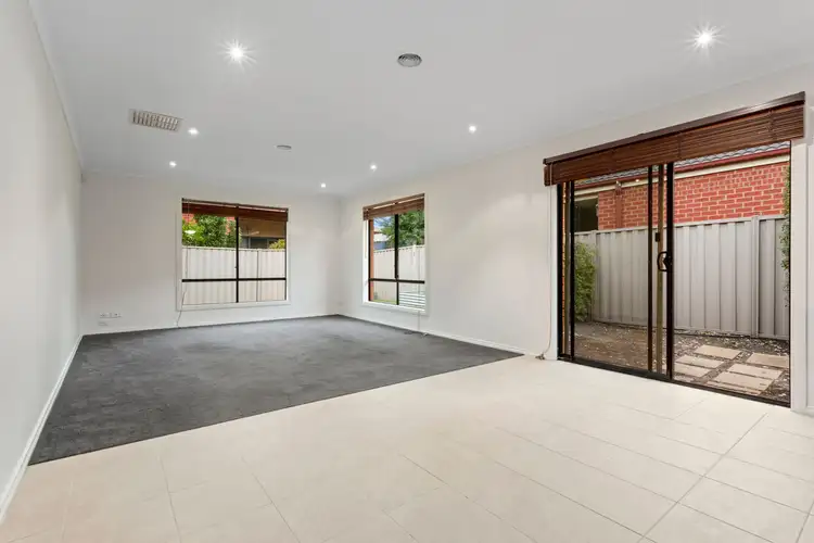 Fourth view of Homely house listing, 15 Parramatta Walk, Craigieburn VIC 3064