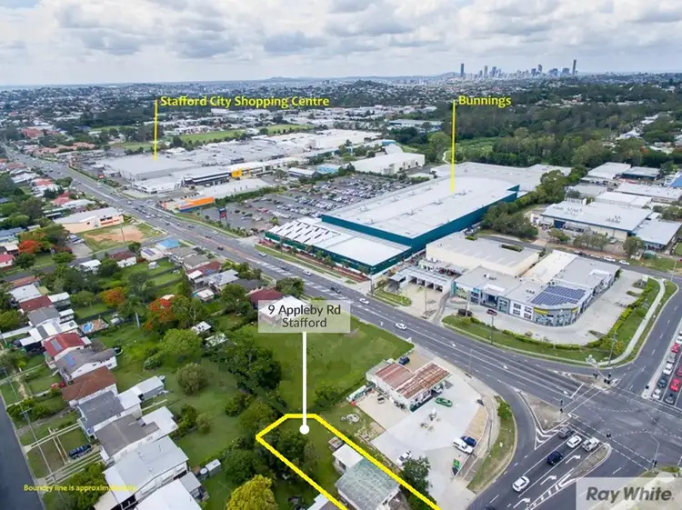 9 Appleby Road, Stafford QLD 4053