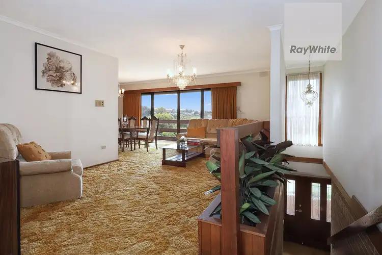 Fifth view of Homely house listing, 4 Ramsey Close, Gladstone Park VIC 3043