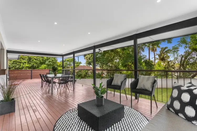 6 Lovedale Street, Wilston QLD 4051