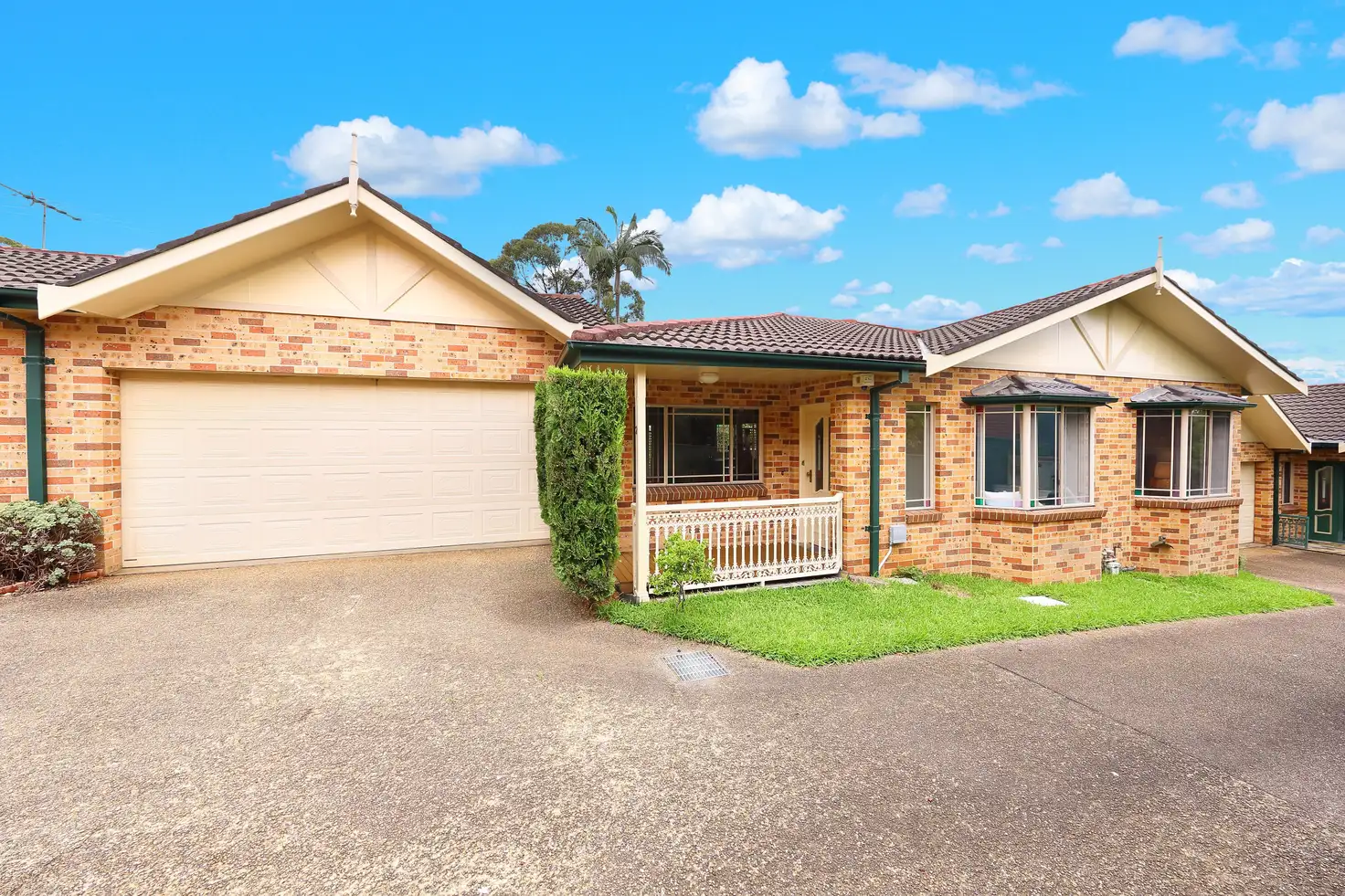 Main view of Homely villa listing, 2/83 Letitia Street, Oatley NSW 2223
