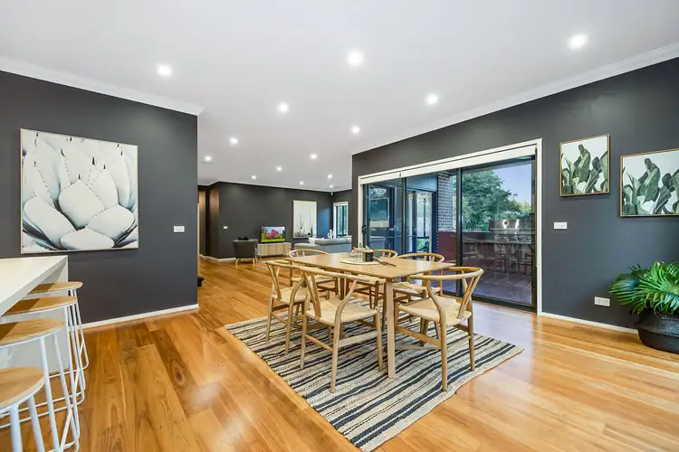 Sixth view of Homely house listing, 10 Warren Court, Mount Waverley VIC 3149