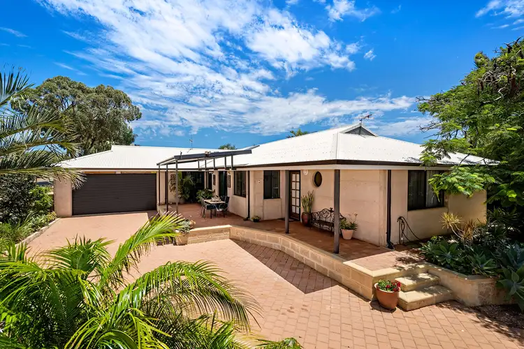 1 Settlers Close, Bluff Point WA 6530