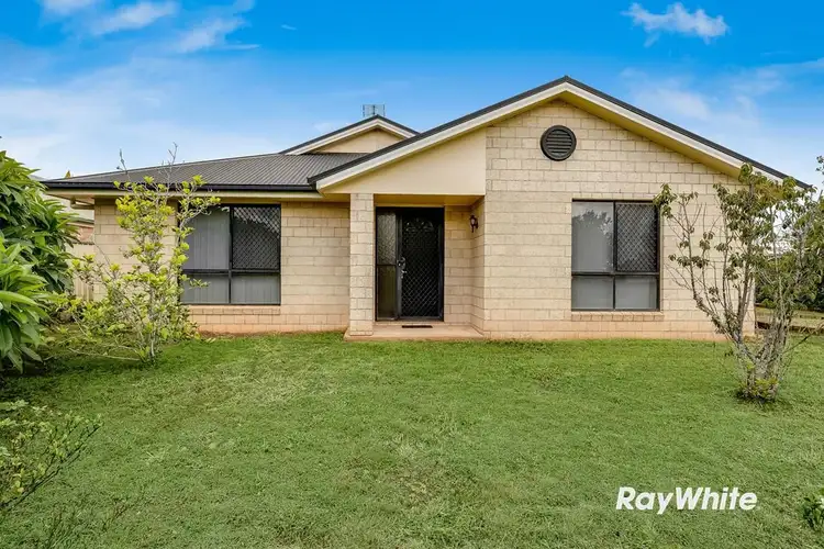 10 Strohfeldt Street, Middle Ridge QLD 4350