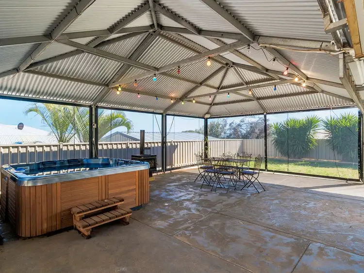4B Beacon Rise, Wandina WA 6530