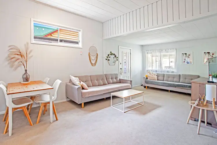 Third view of Homely house listing, 6 MacArthur Street, Killarney Vale NSW 2261