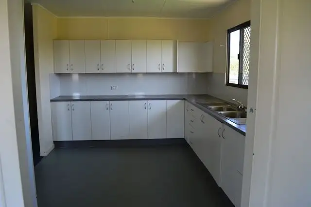 Second view of Homely house listing, 15 Garden Street, Blackall QLD 4472