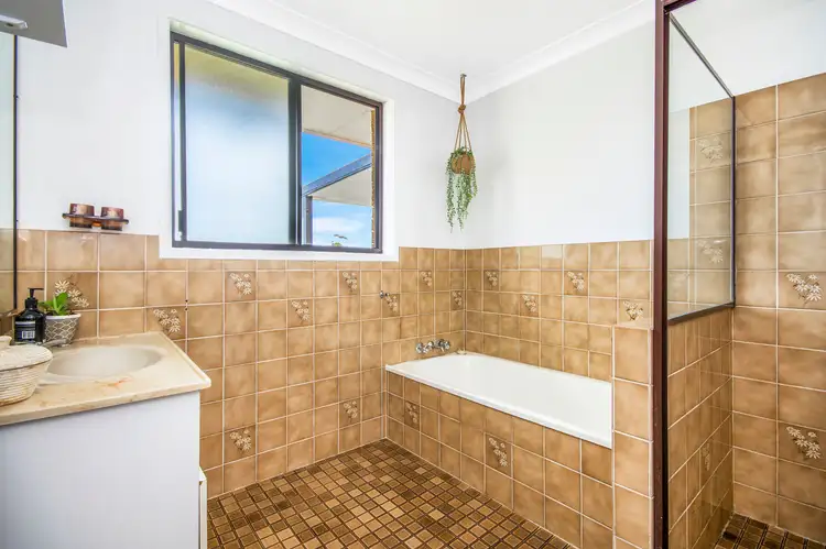 Fifth view of Homely house listing, 1 Westringia Place, Yamba NSW 2464