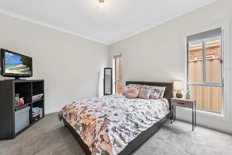 Sixth view of Homely house listing, 91 Oakview Parade, Caroline Springs VIC 3023