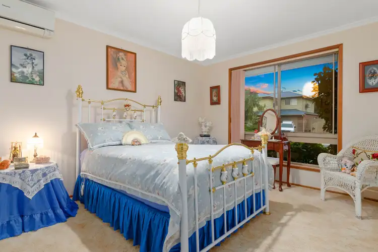 Second view of Homely house listing, 2 Flemington Crescent, Werribee VIC 3030