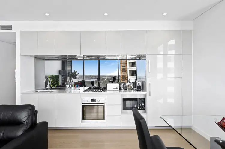 Fifth view of Homely unit listing, 1505/10 Atchison Street, St Leonards NSW 2065