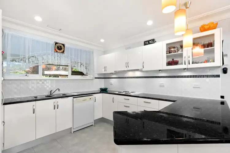 Fourth view of Homely house listing, 24 Kiama Court, Oakleigh East VIC 3166