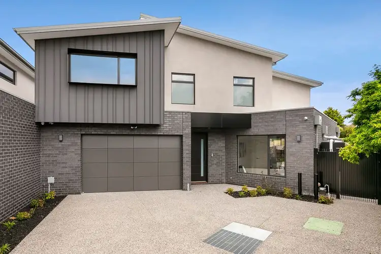 2/6 Collings Court, Pascoe Vale VIC 3044
