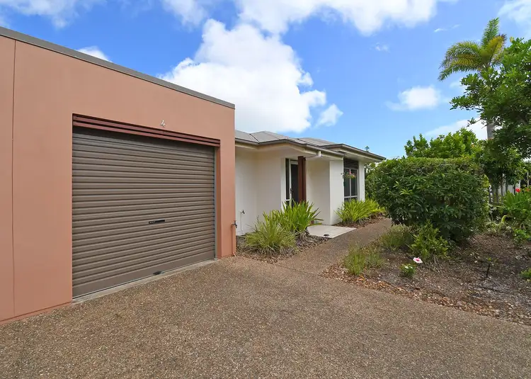 4/230 Pulgul Street, Urangan QLD 4655
