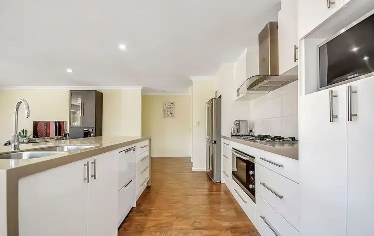 Seventh view of Homely house listing, 7 Grantala Close, Ocean Reef WA 6027