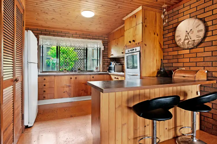 Fifth view of Homely house listing, 27 Kallaroo Crescent, Ashmore QLD 4214