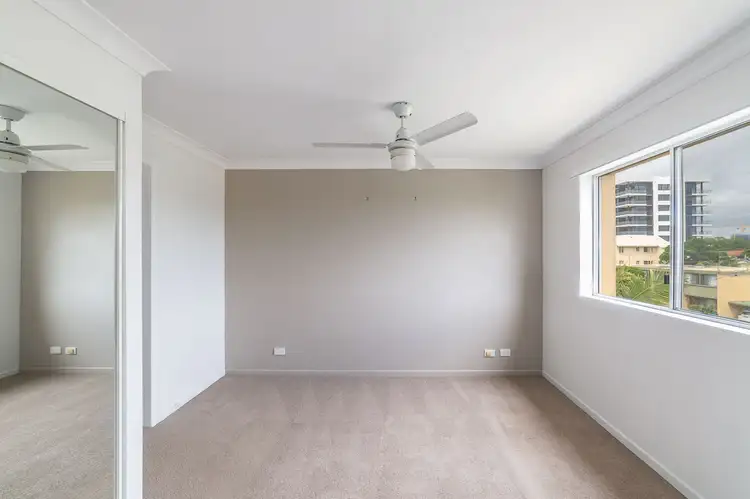 Sixth view of Homely unit listing, 16/25-27 Darrambal Street, Chevron Island QLD 4217