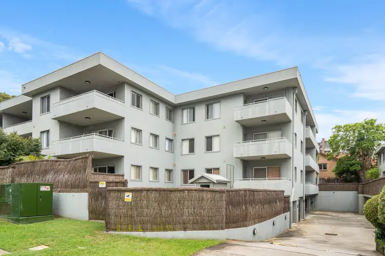 3/13-15 Moore Street, West Gosford NSW 2250