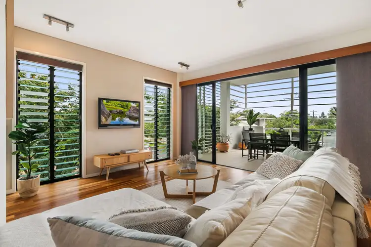 18/327 Verney Road East, Graceville QLD 4075