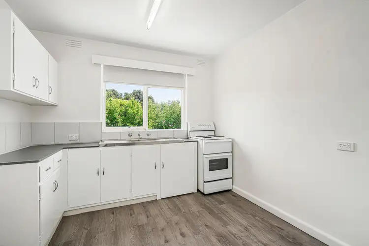 Third view of Homely apartment listing, 5/124A Barkers Road, Hawthorn VIC 3122