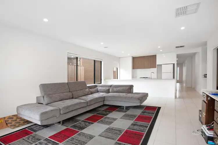 Second view of Homely house listing, 25 Mietta Terrace, Greenvale VIC 3059