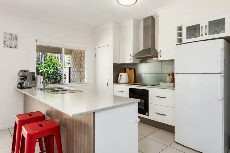Second view of Homely townhouse listing, 2/24 Glen Street, Moorooka QLD 4105