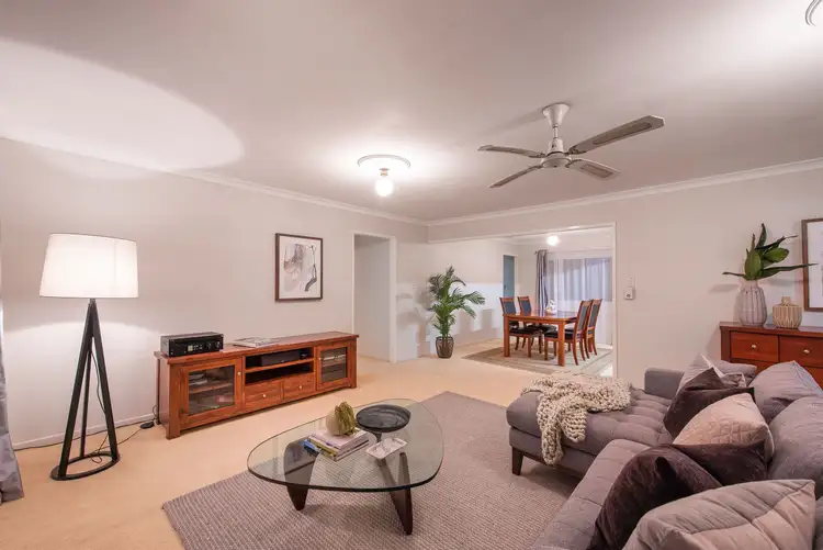 8 Tandara Street, Rochedale South QLD 4123