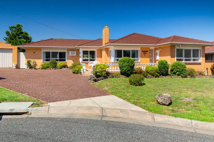 6 Pin Oak Court, Narre Warren VIC 3805