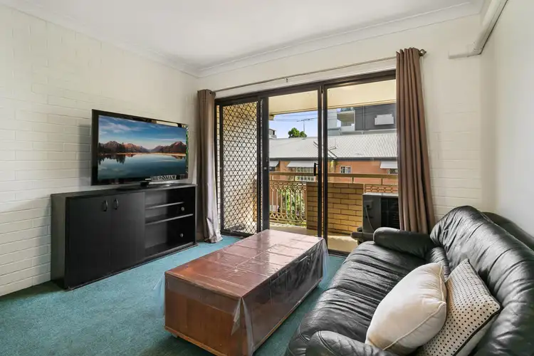 Sixth view of Homely unit listing, 4/17 York Street, Indooroopilly QLD 4068