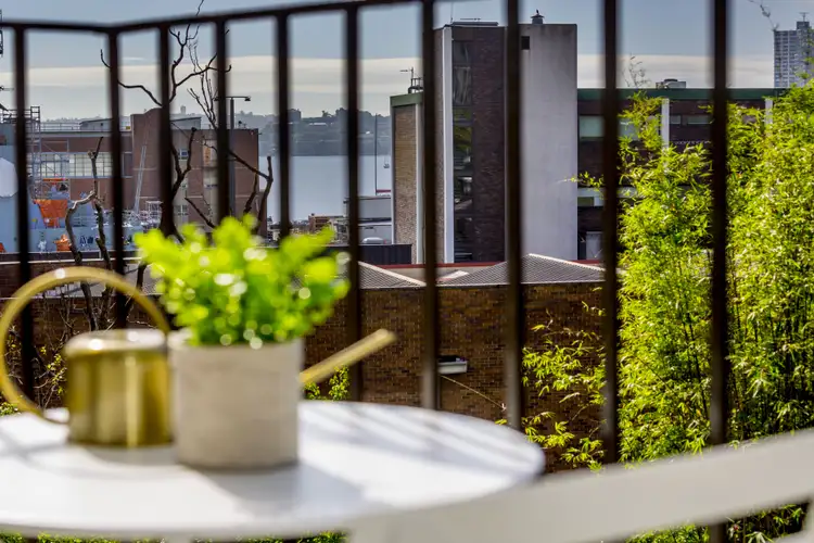 Fifth view of Homely studio listing, 31/8 Wylde Street, Potts Point NSW 2011