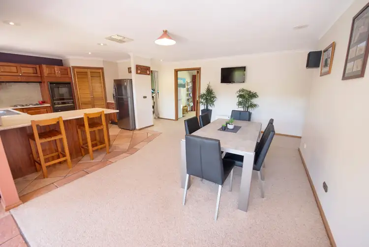 Fifth view of Homely house listing, 3 Blake Court, Swan Hill VIC 3585
