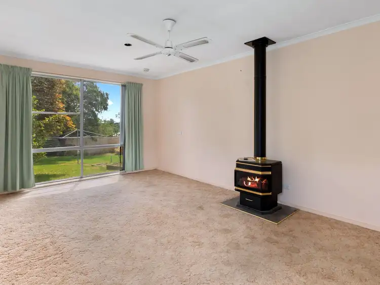 Sixth view of Homely house listing, 7 Shields Court, Seymour VIC 3660