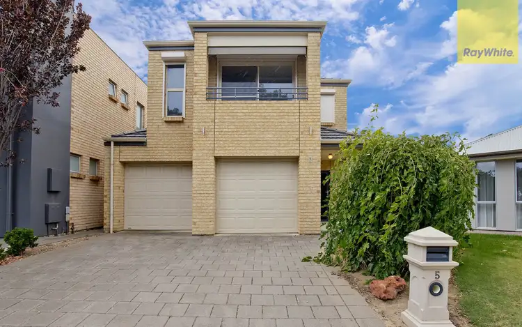 5 Hoy Crescent, Henley Beach SA 5022