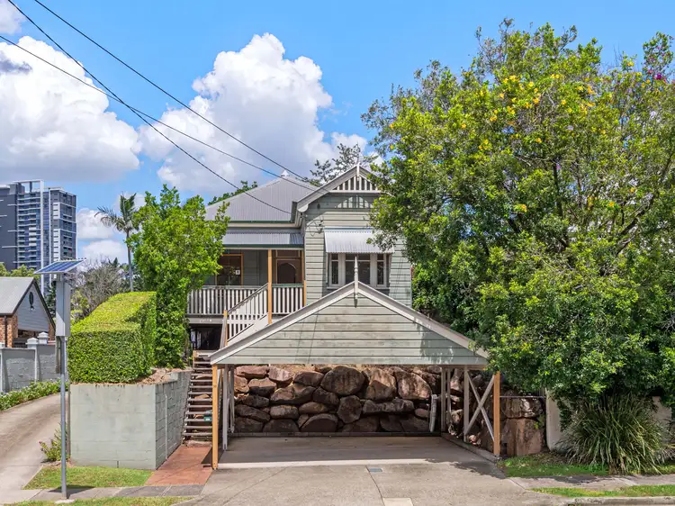10 Haig Road, Milton QLD 4064
