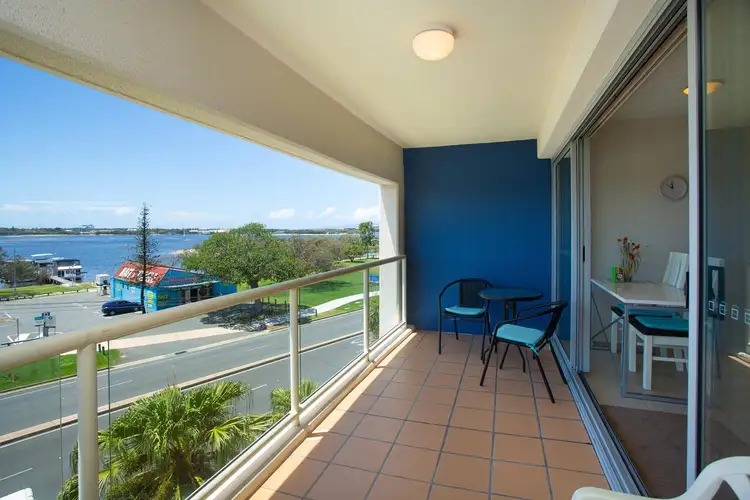 42/106-108 Marine Parade, Southport QLD 4215