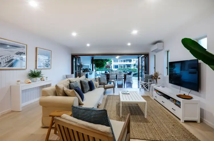 Sixth view of Homely semi-detached listing, 2/135 Stanhill Drive, Chevron Island QLD 4217