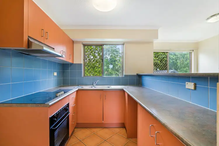 Sixth view of Homely unit listing, 2/31 Glen Road, Toowong QLD 4066