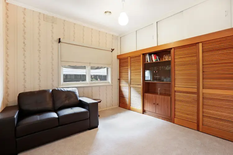 Fifth view of Homely house listing, 8 Tassell Street, Hadfield VIC 3046