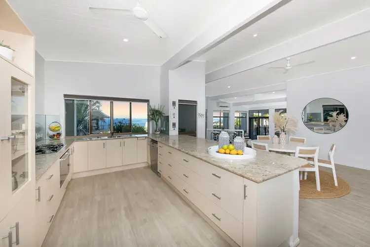 Fifth view of Homely house listing, 2 Cottesmore Crescent, Castle Hill QLD 4810