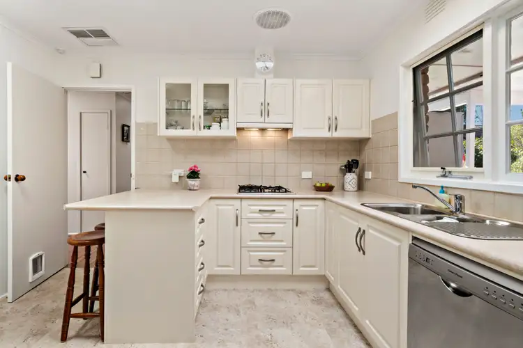 Fourth view of Homely house listing, 5 Emora Court, Frankston VIC 3199