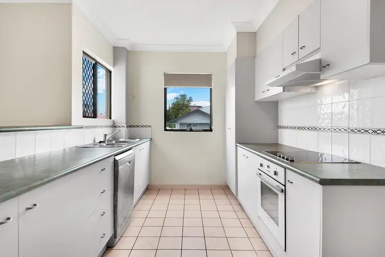 Fifth view of Homely apartment listing, 7/139 Lytton Road (Cnr Walter Avenue), East Brisbane QLD 4169
