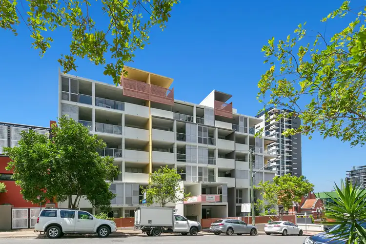 1107/10 Manning Street, South Brisbane QLD 4101